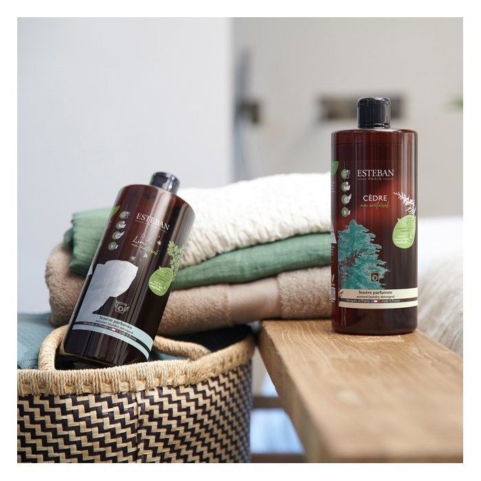 Lessive liquide parfumée - ESTEBAN - Cèdre au naturel - Savon d'origine végétale - Aloé vera bio - Efficace à 30°C