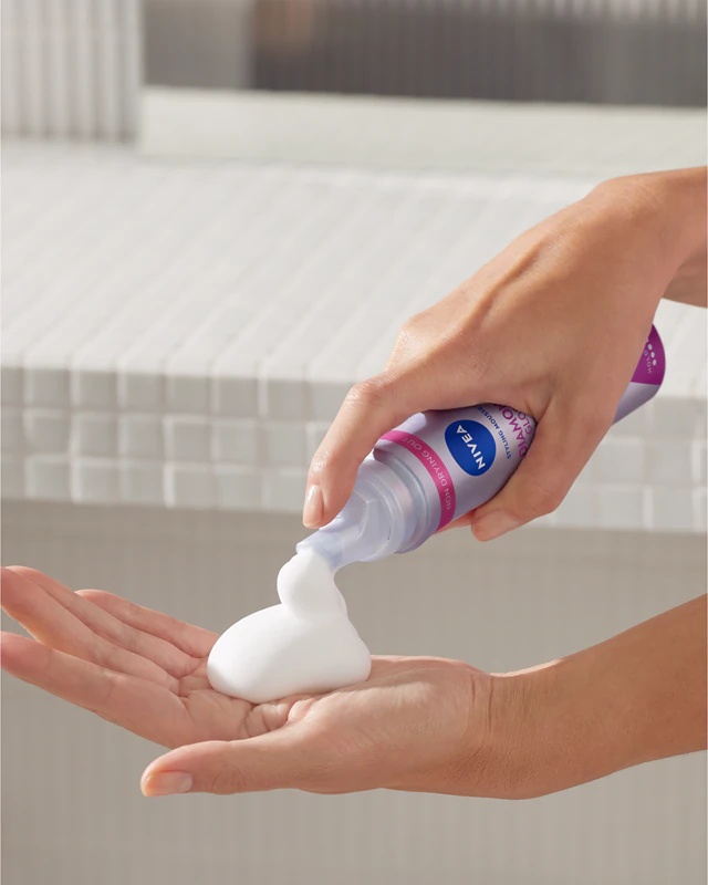 NIVEA Diamond Gloss matu putas