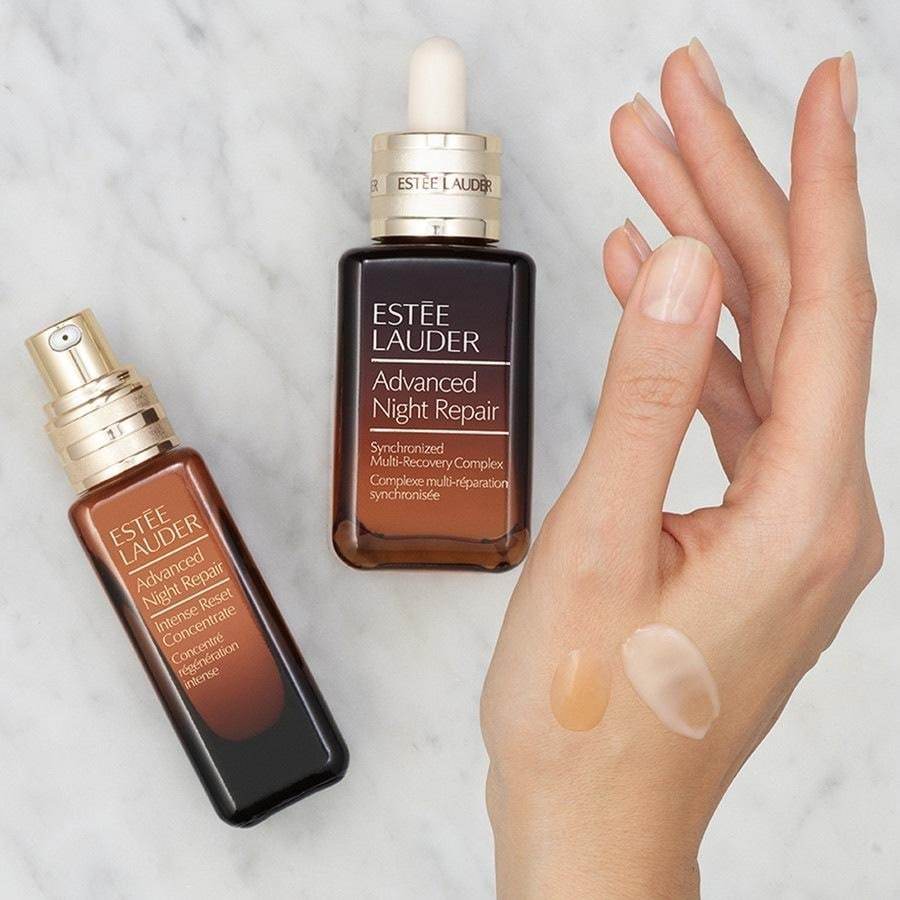 „Estée Lauder“ senėjimą stabdantis serumas „Advanced Night Repair Synchronized Multi Recovery Complex“ – 7 ml