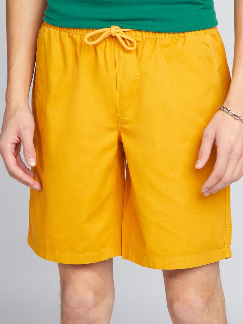 Stretch katoenen shorts - GEEL
