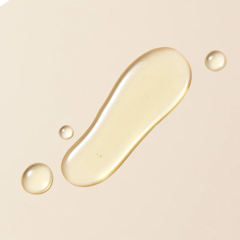 Institut Esthederm Adaptasun Sun Care Oil, een zelfbruiningsolie voor lichaam en haar met gemiddelde UV-bescherming.