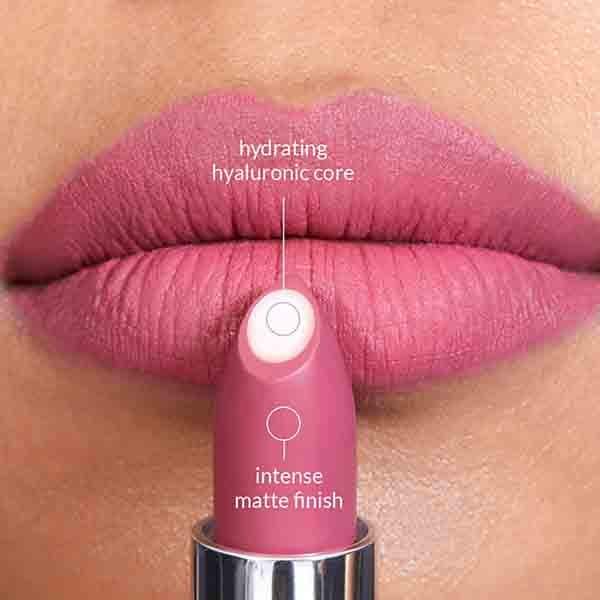Labial mate Hydramatic de Avon, color rosa.
