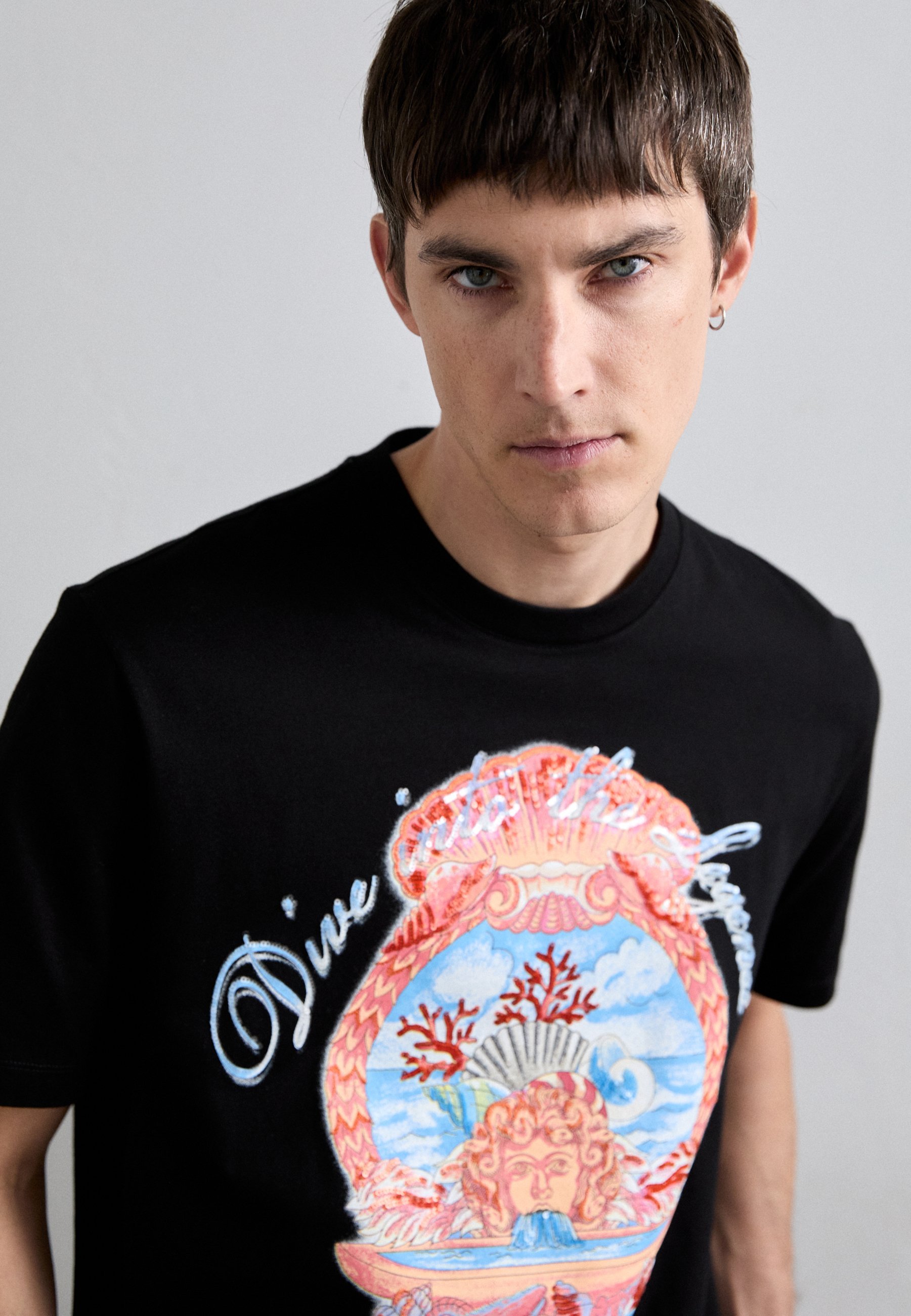 CREST EMBROIDERY - T-shirts med print - blackVersace