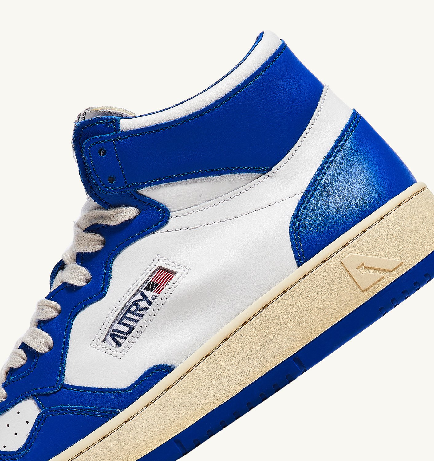 Adidași Medalist Mid din piele în două culori, alb, albastru-prinț