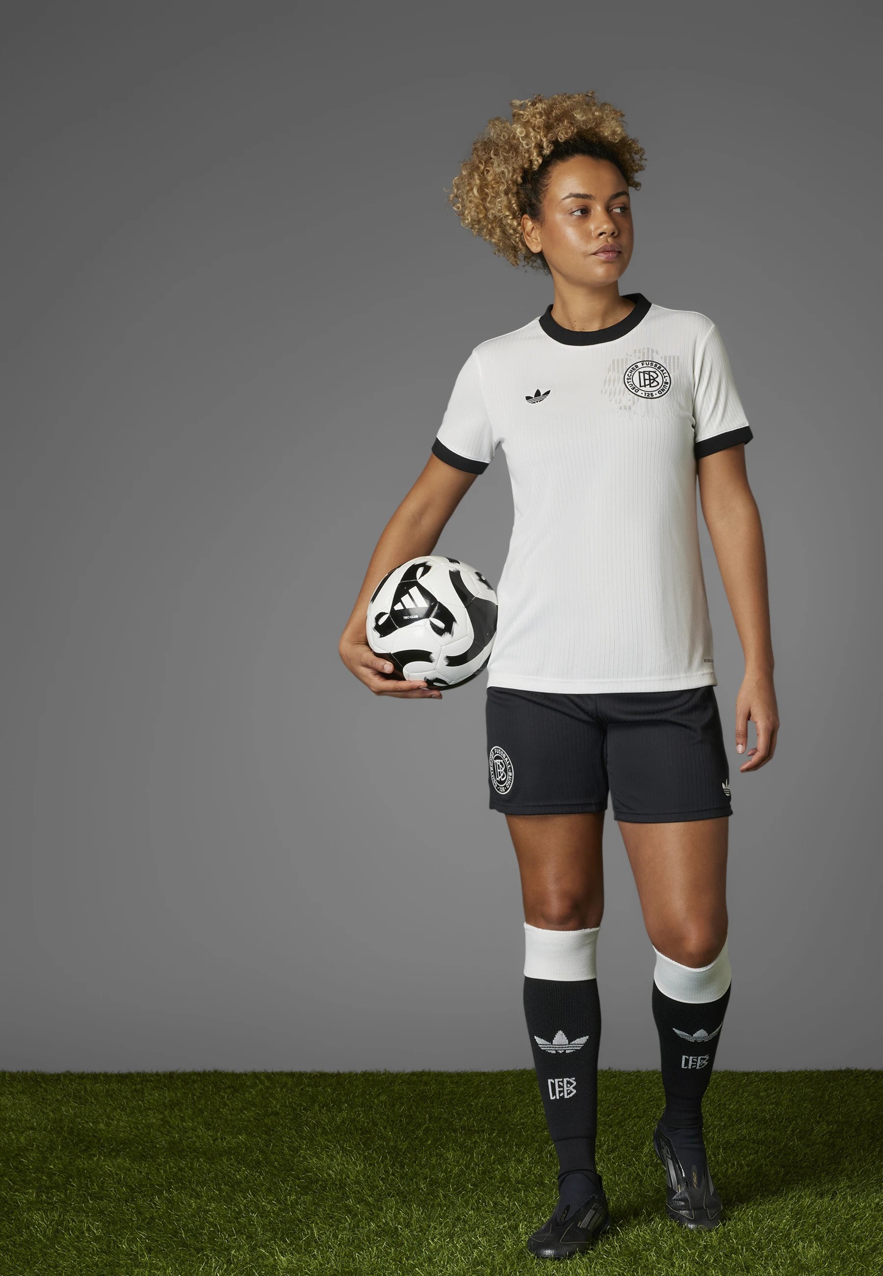 adidas Originals DEUTSCHLAND DFB 125-JARIG JUBILEUM - Kleding van het nationale team - wolkwit/zwart