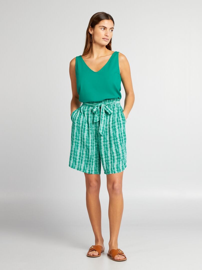 Shorts met strikceintuur - GROEN