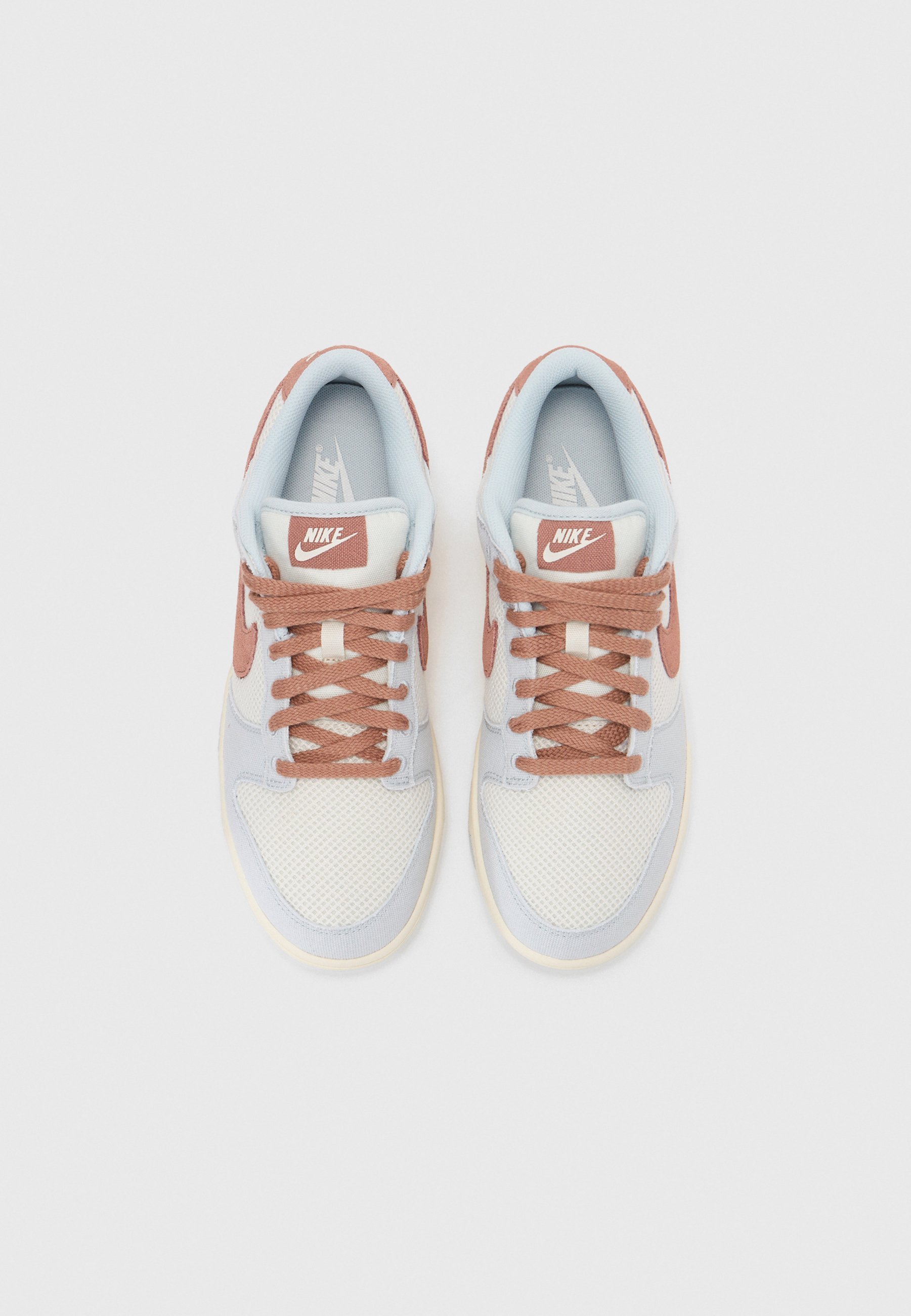 Baskets basses Nike Sportswear
