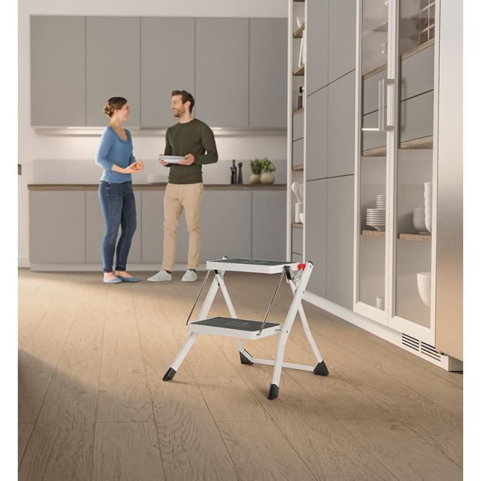 Taburete plegable antideslizante de acero de 2 peldaños Hailo Mini