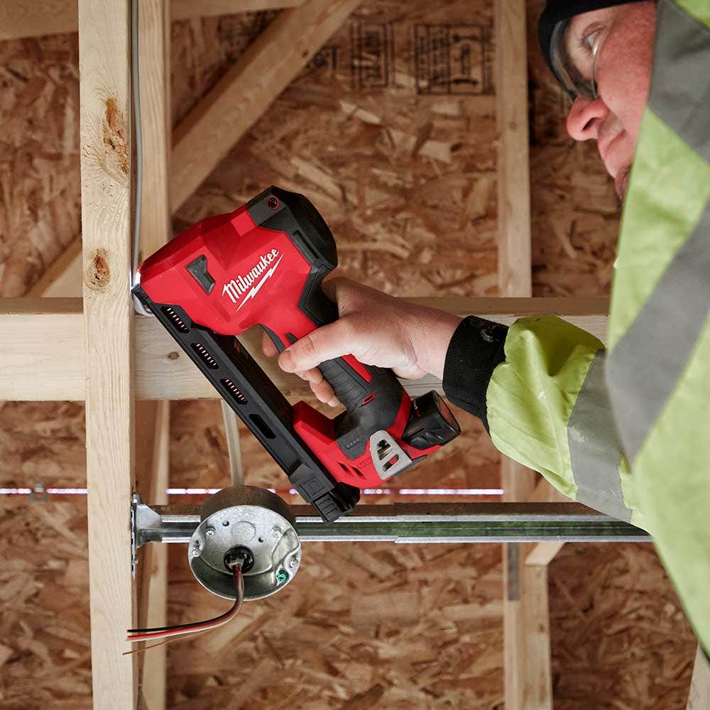 MILWAUKEE 12V 25mm Cabo Empilhador Skin M12BCST0
