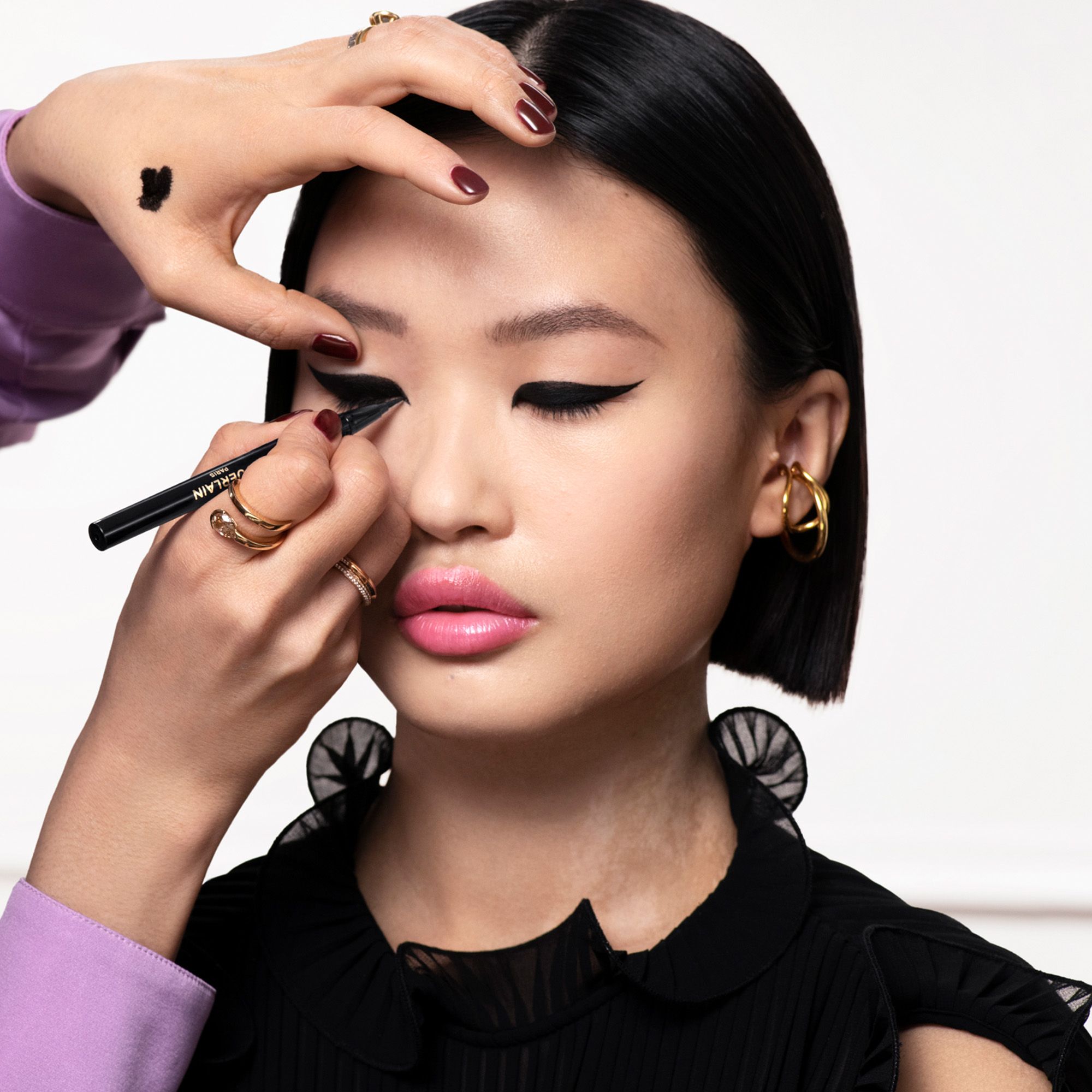 Noir G Eyeliner Graphique 24H acu zīmulis Greznas acu zīmuļi un acu zīmuļi