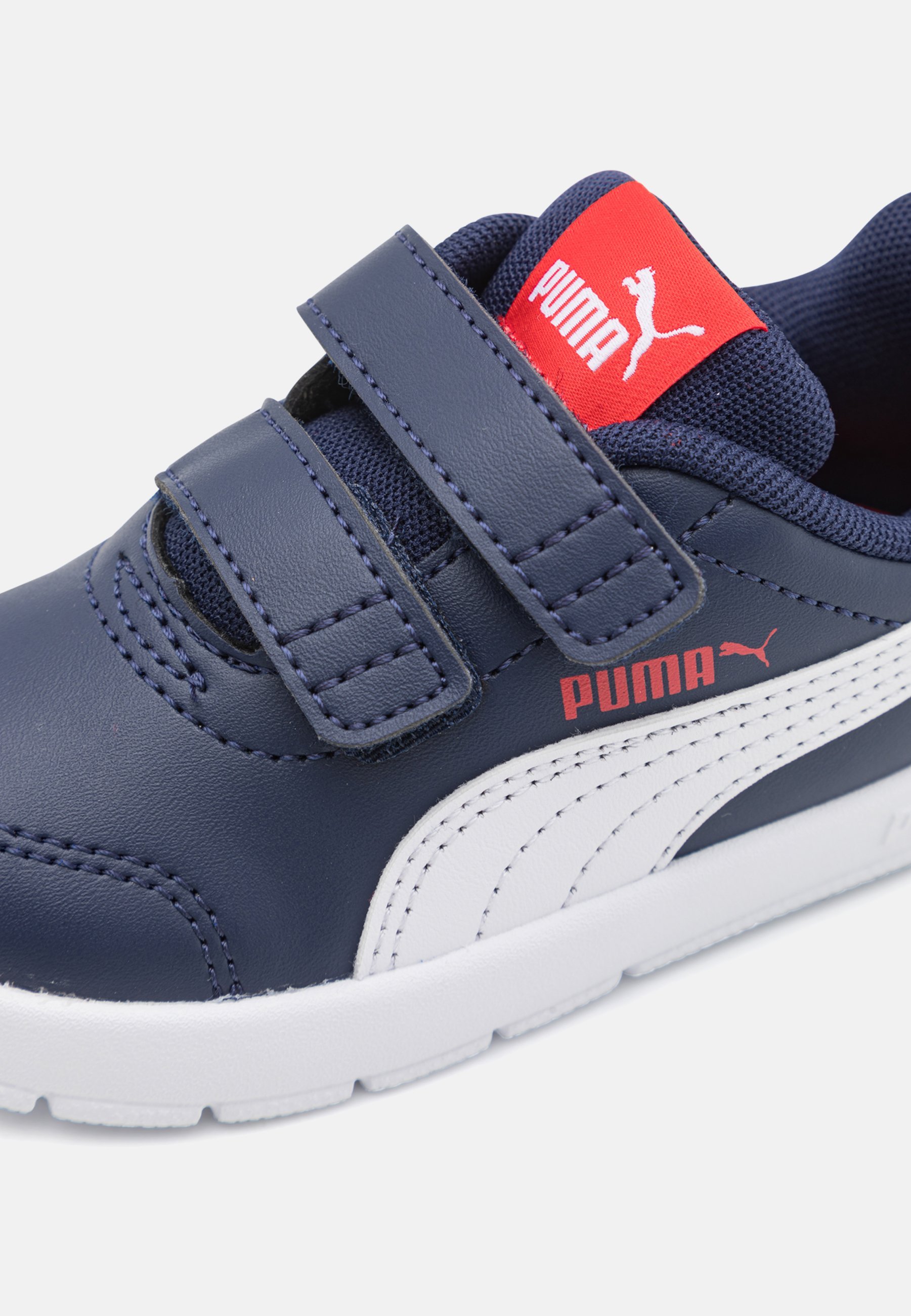 Puma COURTFLEX - Wandelschoenen - marineblauw/wit/rood