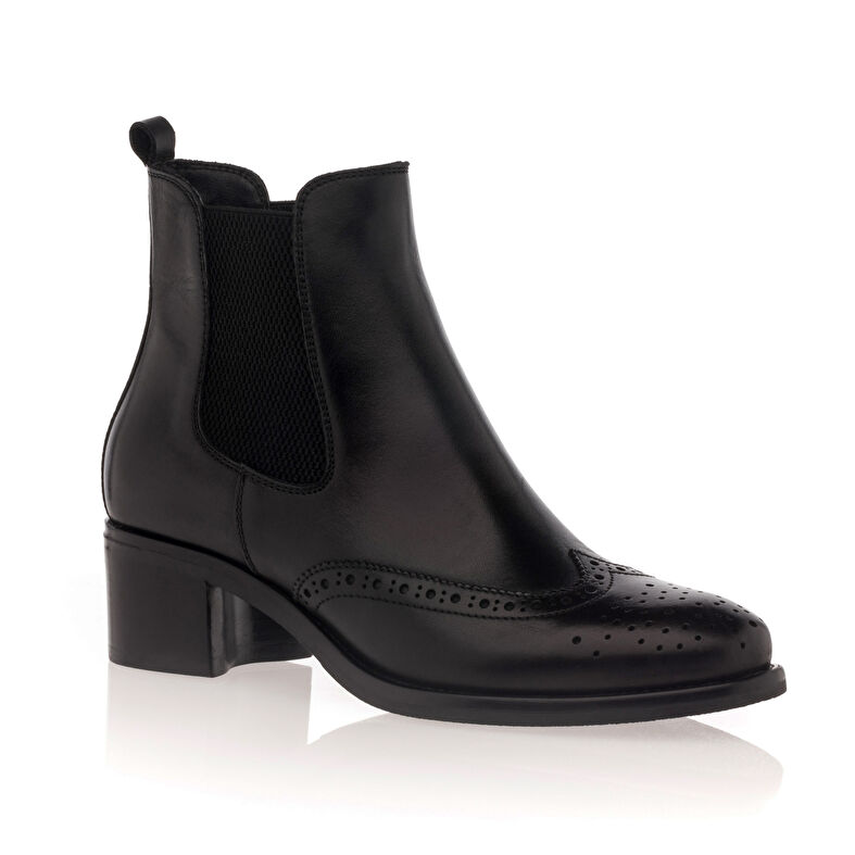 Schwarze Damenstiefel / Stiefeletten