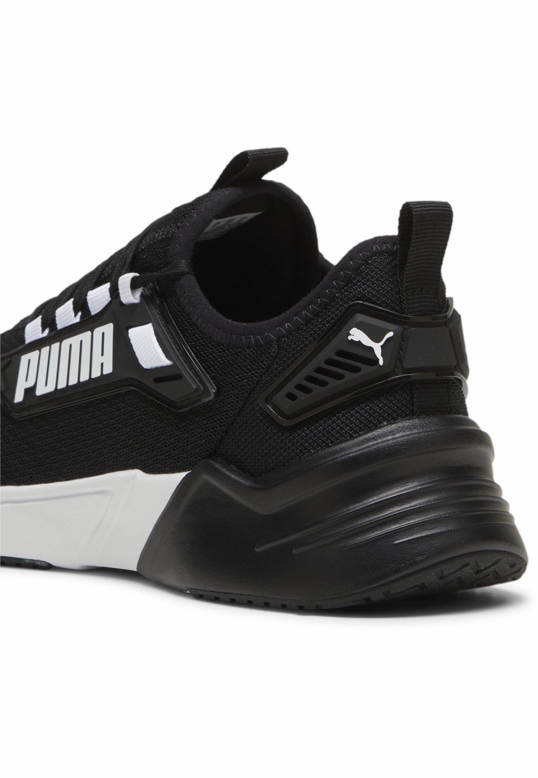 Puma RETALIATE 3 - Hardloopschoenen voor op de weg - zwart wit
