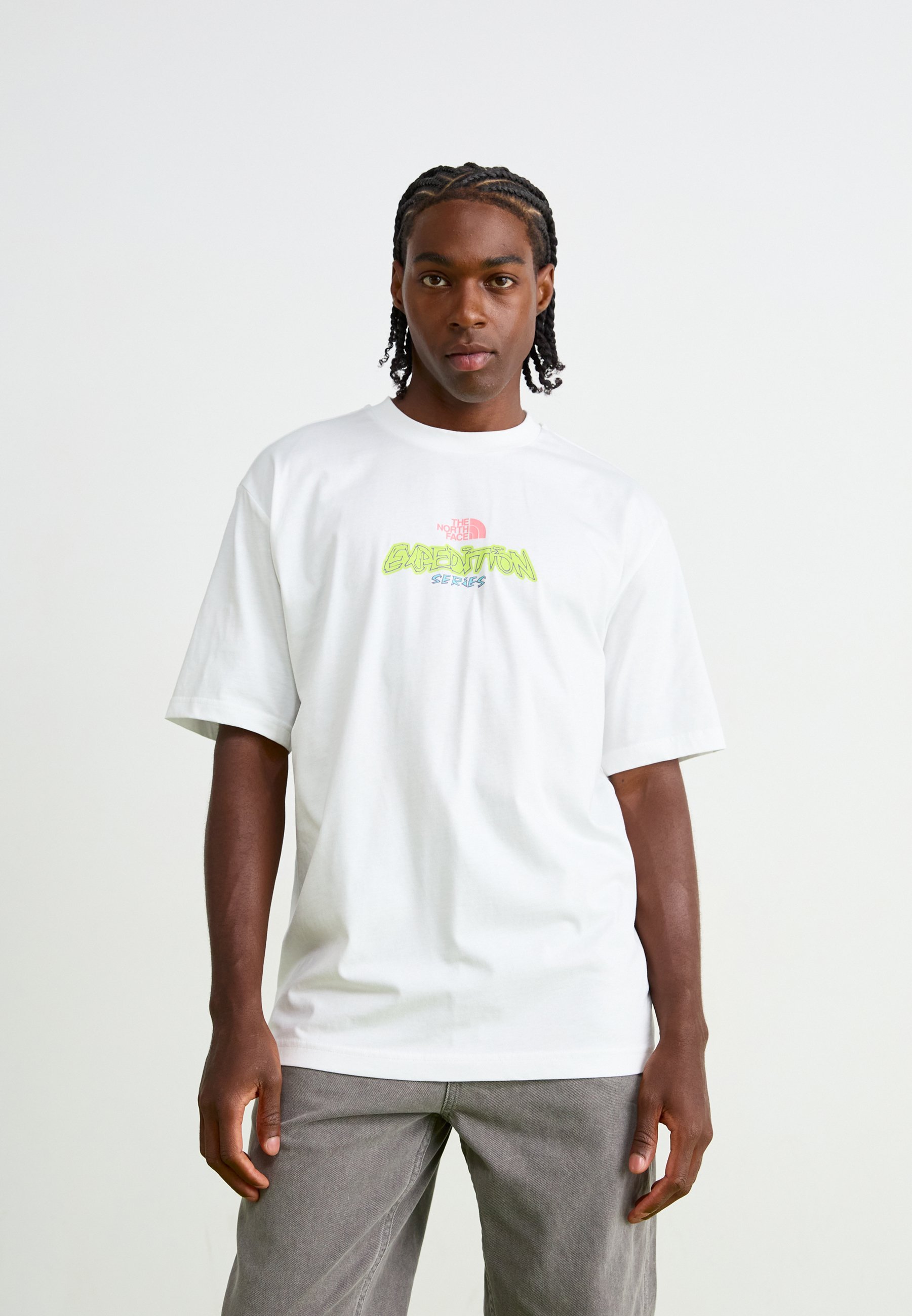 The North Face EXPEDITION CELEBRATION OVERSIZED TEE GRAPHIC - Print T-shirt - white
