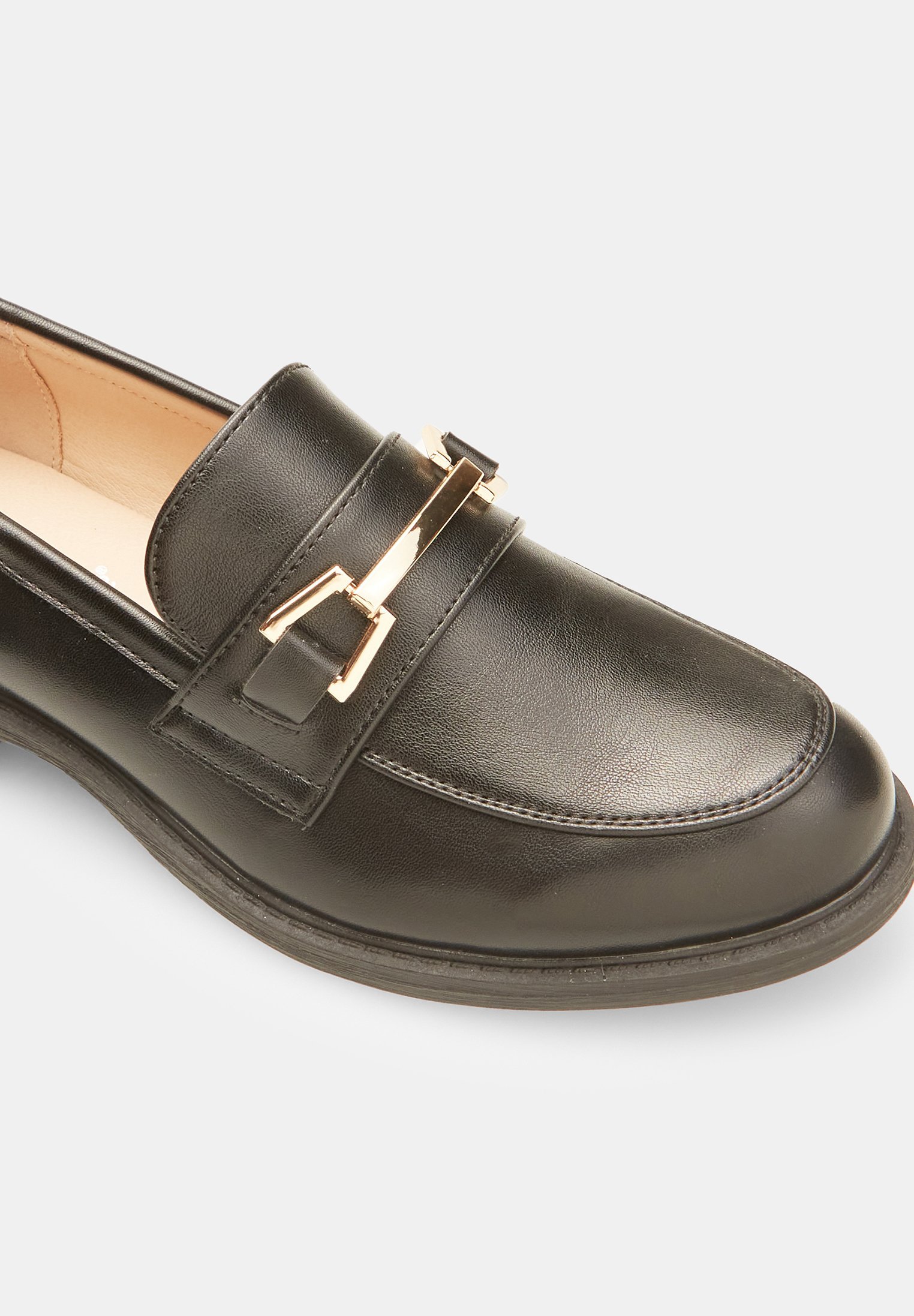 Bata Slip-on cipele - crne