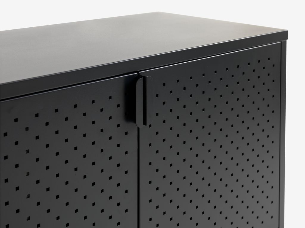 VIRUM VIRUM 3 durų komoda, juoda