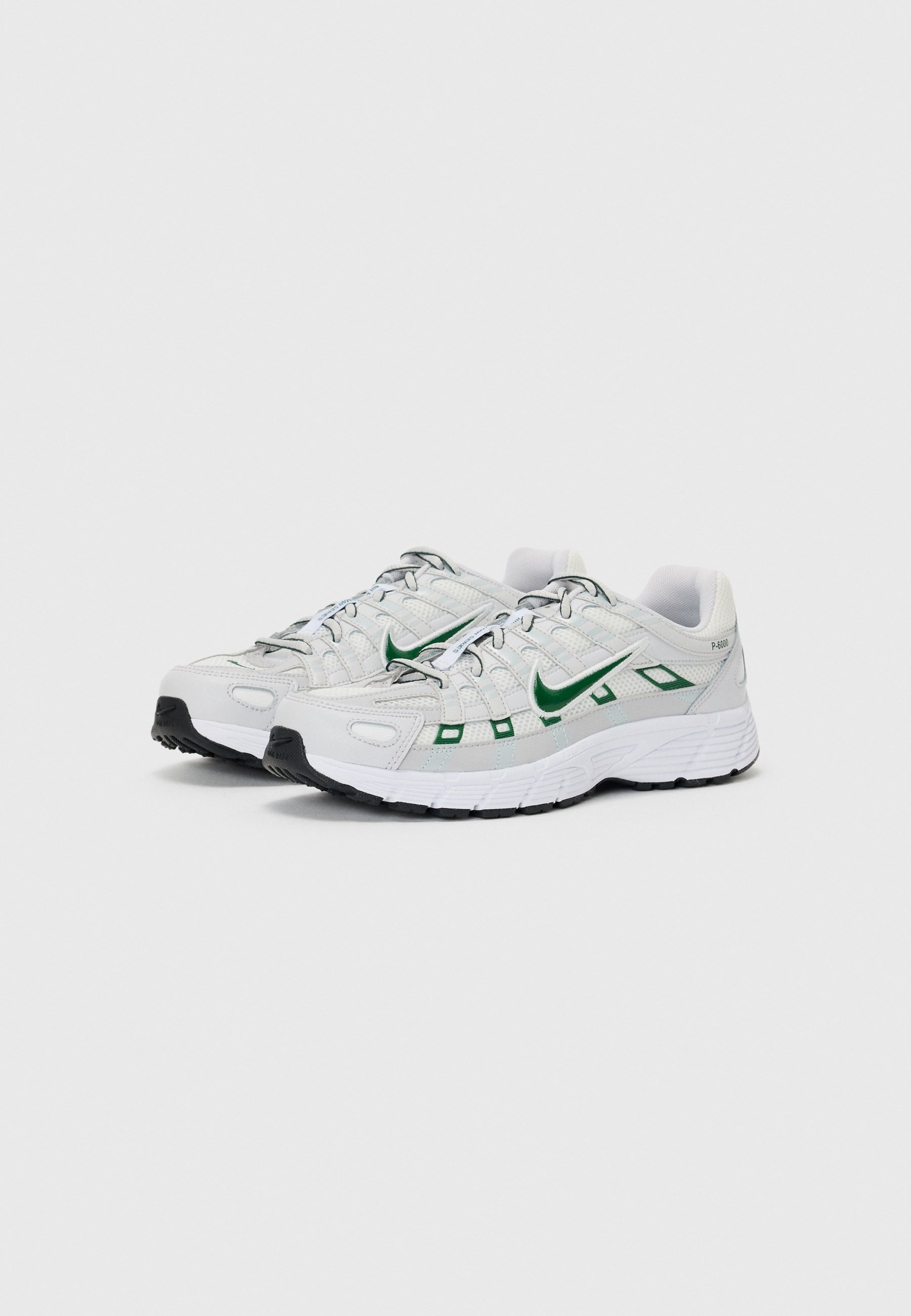 Nike Sportswear P 6000 UNISEX - Sneakers - grijs/summit wit/platinakleurig