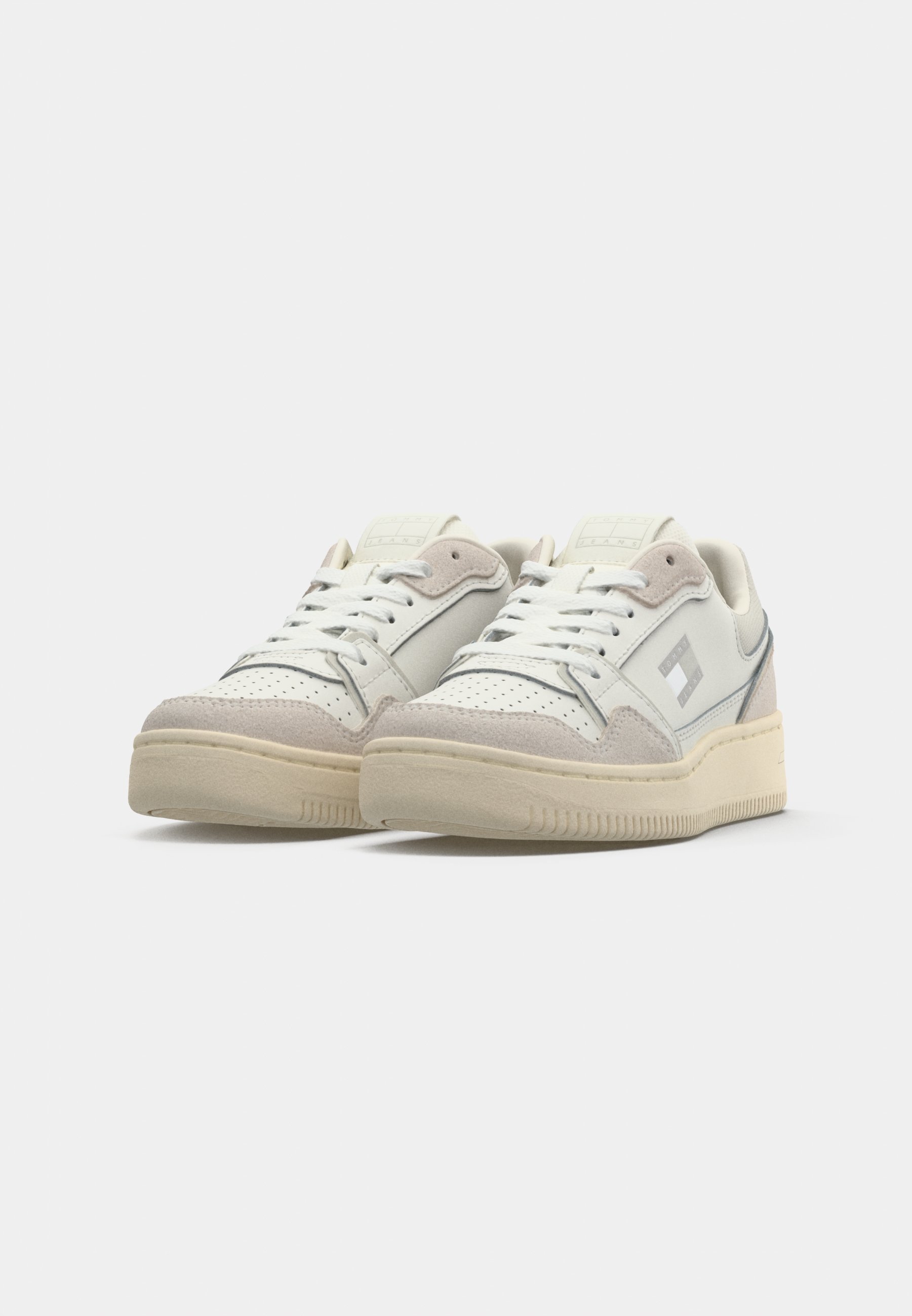 Tommy Jeans RETRO BASKET - Sneakers - ecru/stratus grey