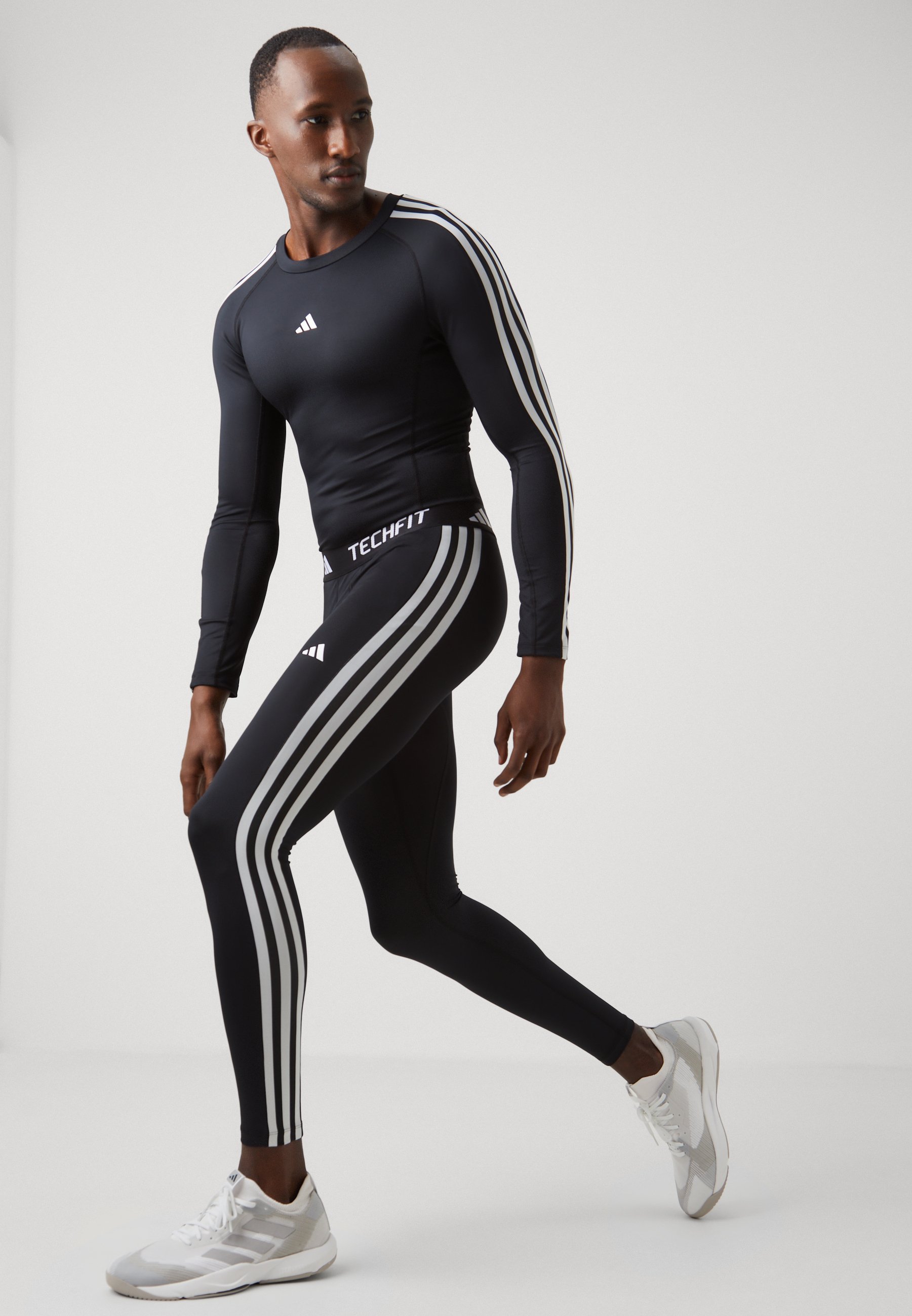adidas Performance TECHFIT COMPRESSION 3-STRIPES LONG - Trikoot - black