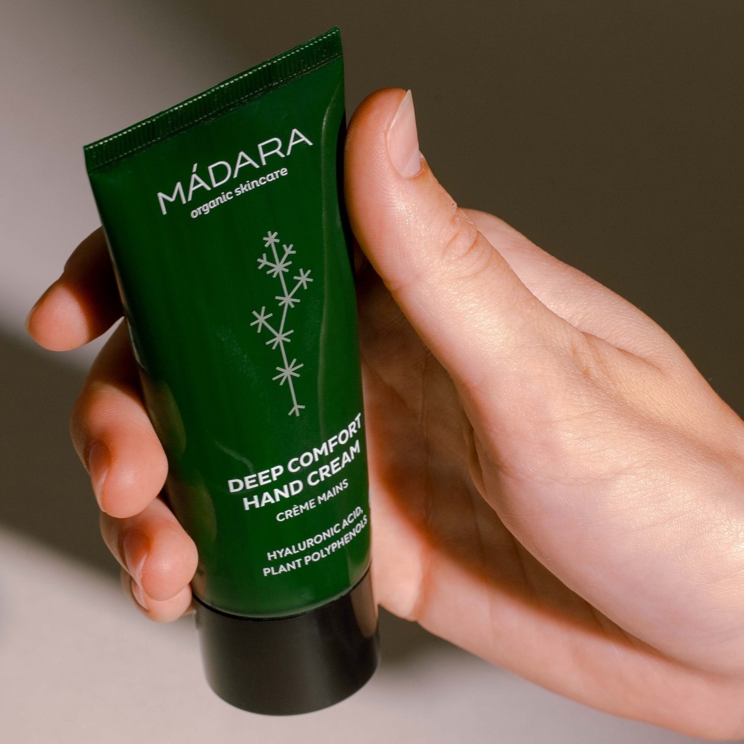 MÁDARA dziļi mitrinošs roku krēms - 60 ml