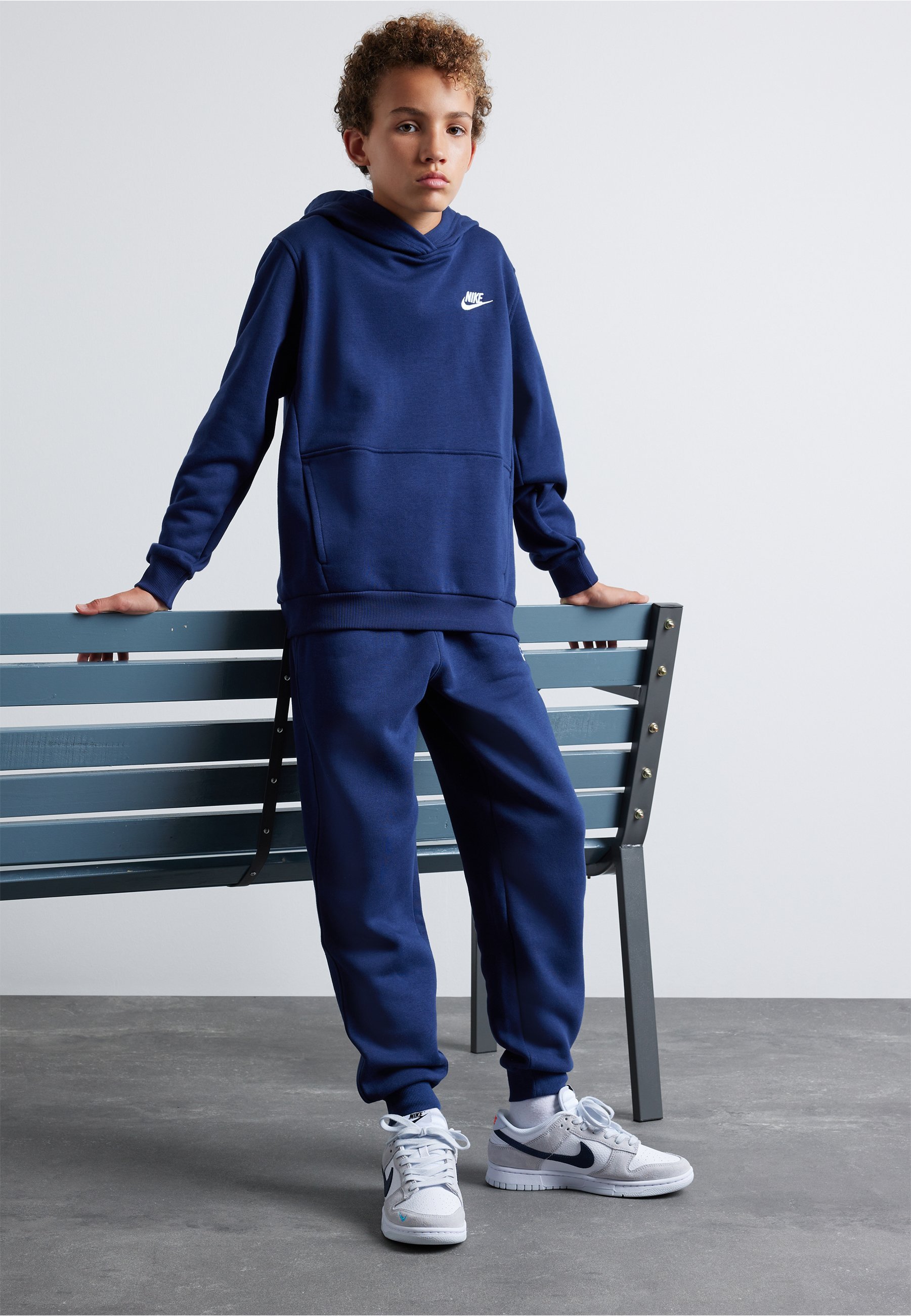 Sweat-shirt Nike Sportswear CLUB UNISEX - bleu marine/blanc