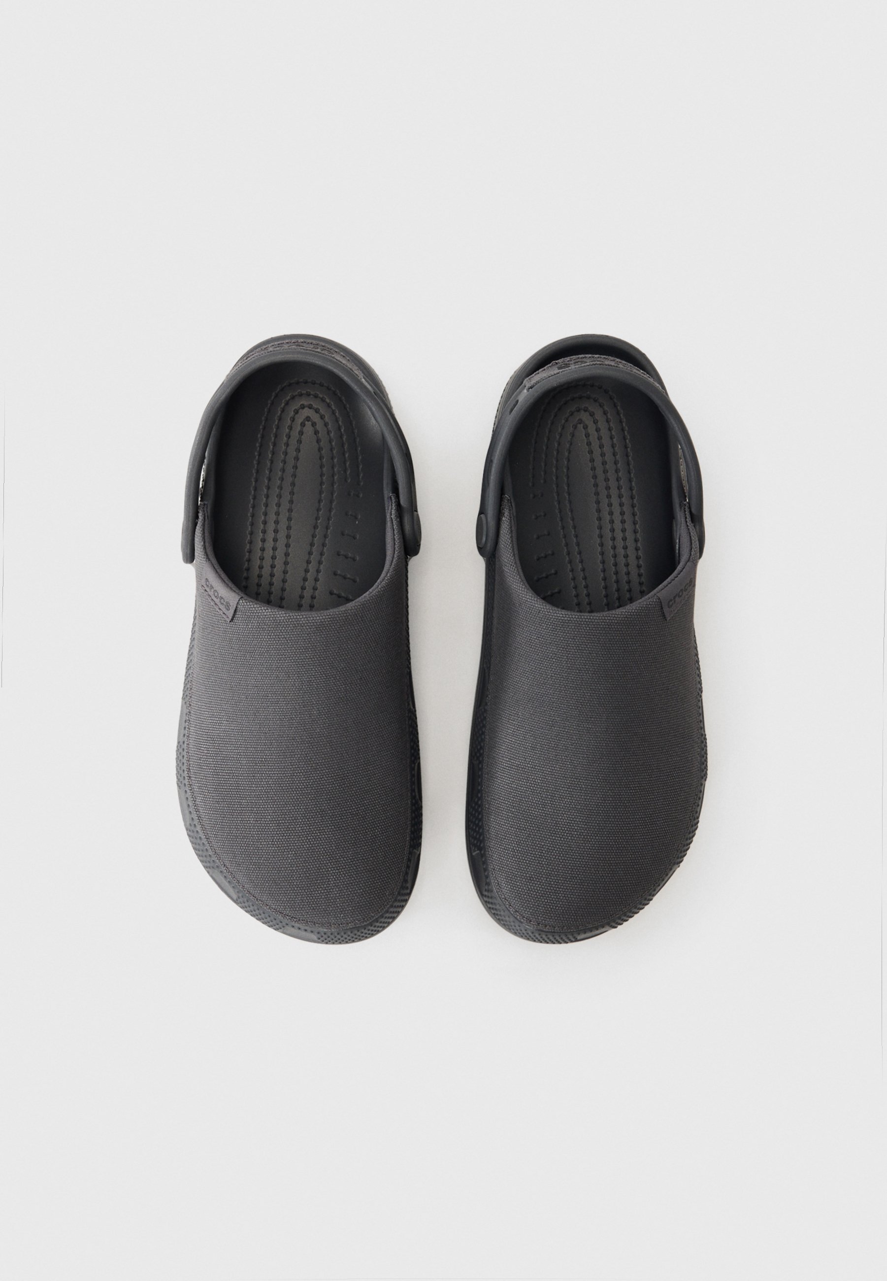 Crocs UNISEX - Chodaki - czarny piasek