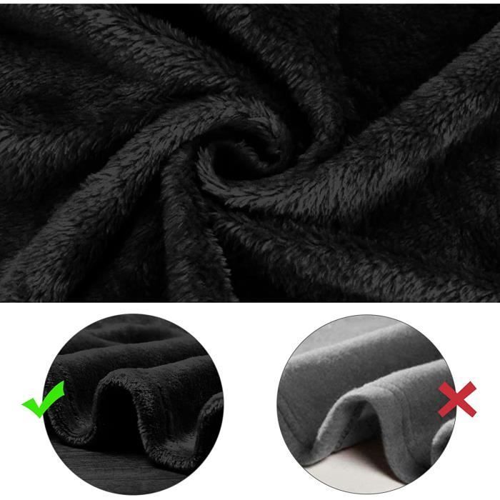 Zwarte fleece deken met mouwen 130x180cm - Teddybeer - Klassiek - Tijdloos - Slaapkamer
