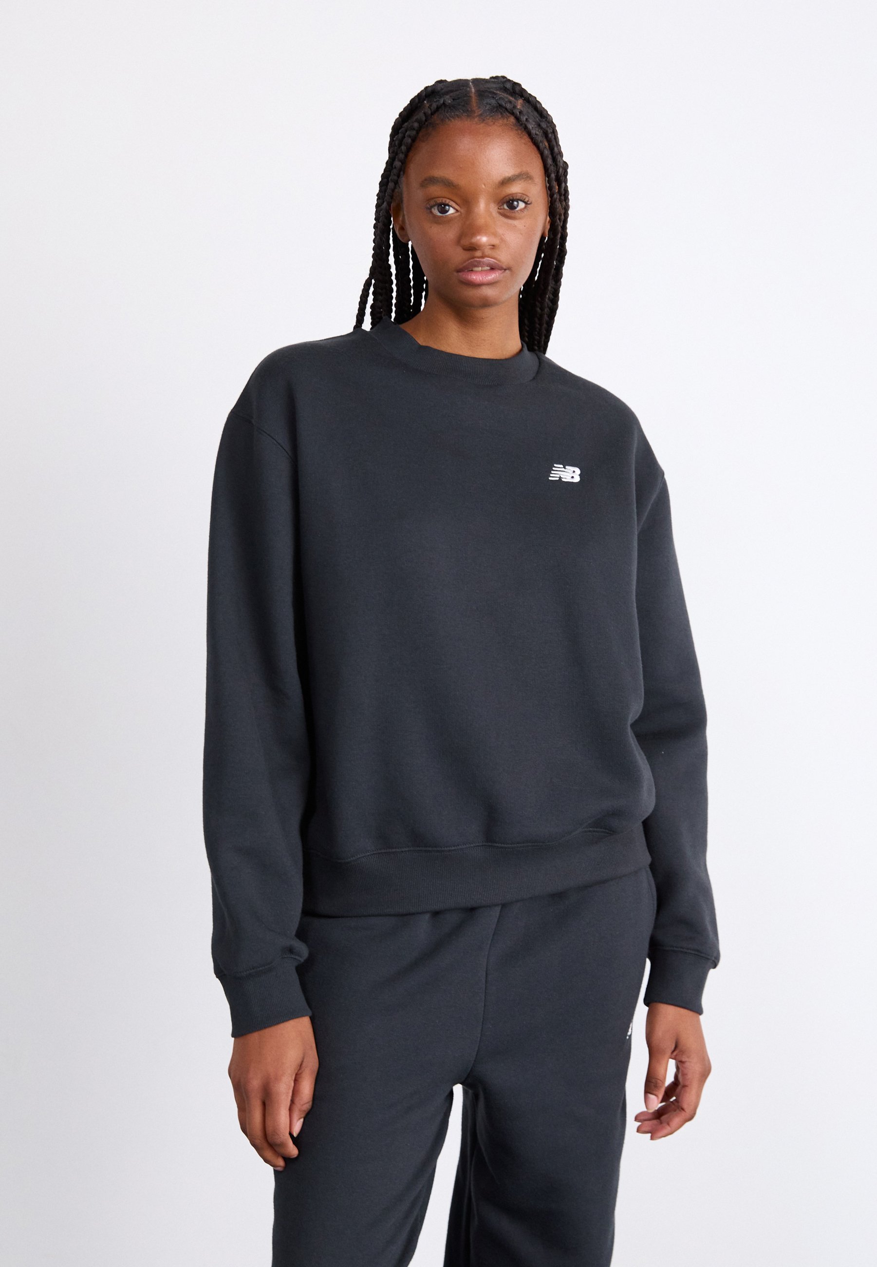 New Balance SPORT ESSENTIALS CREW - Sweatshirt - zwart