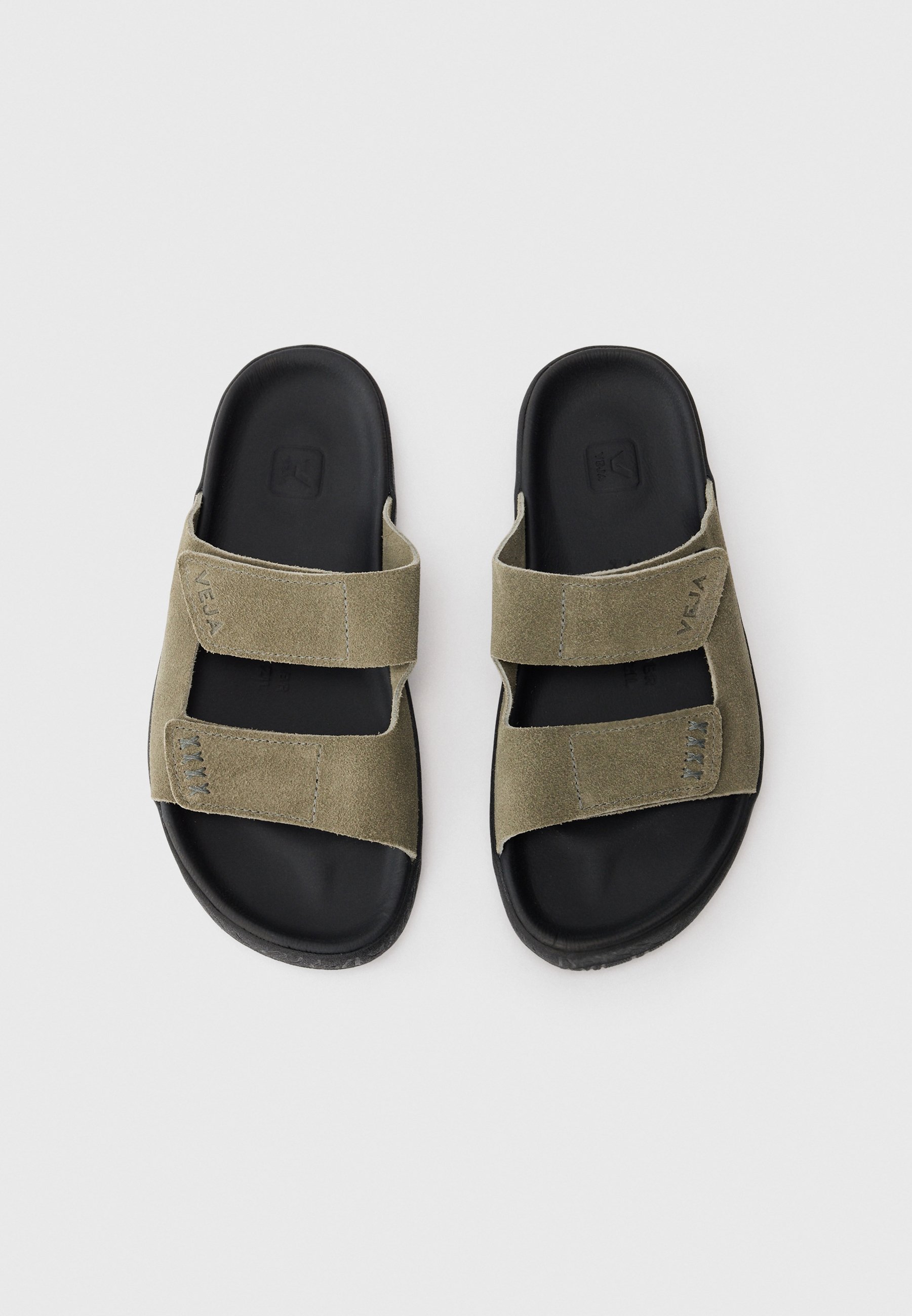 Veja Flat muilezels