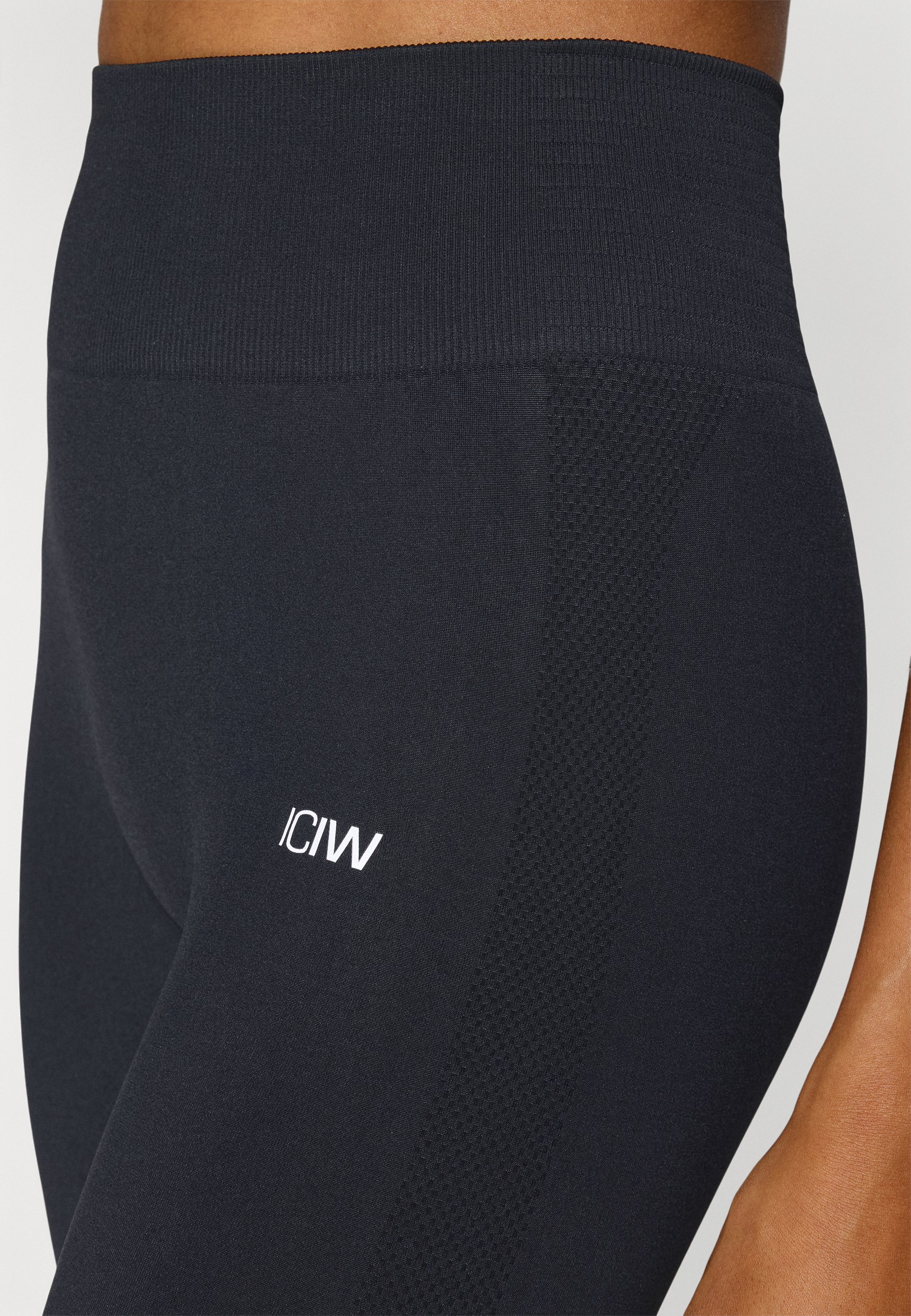 ICANIWILL DEFINE SEAMLESS POCKET - Leggings - noirs